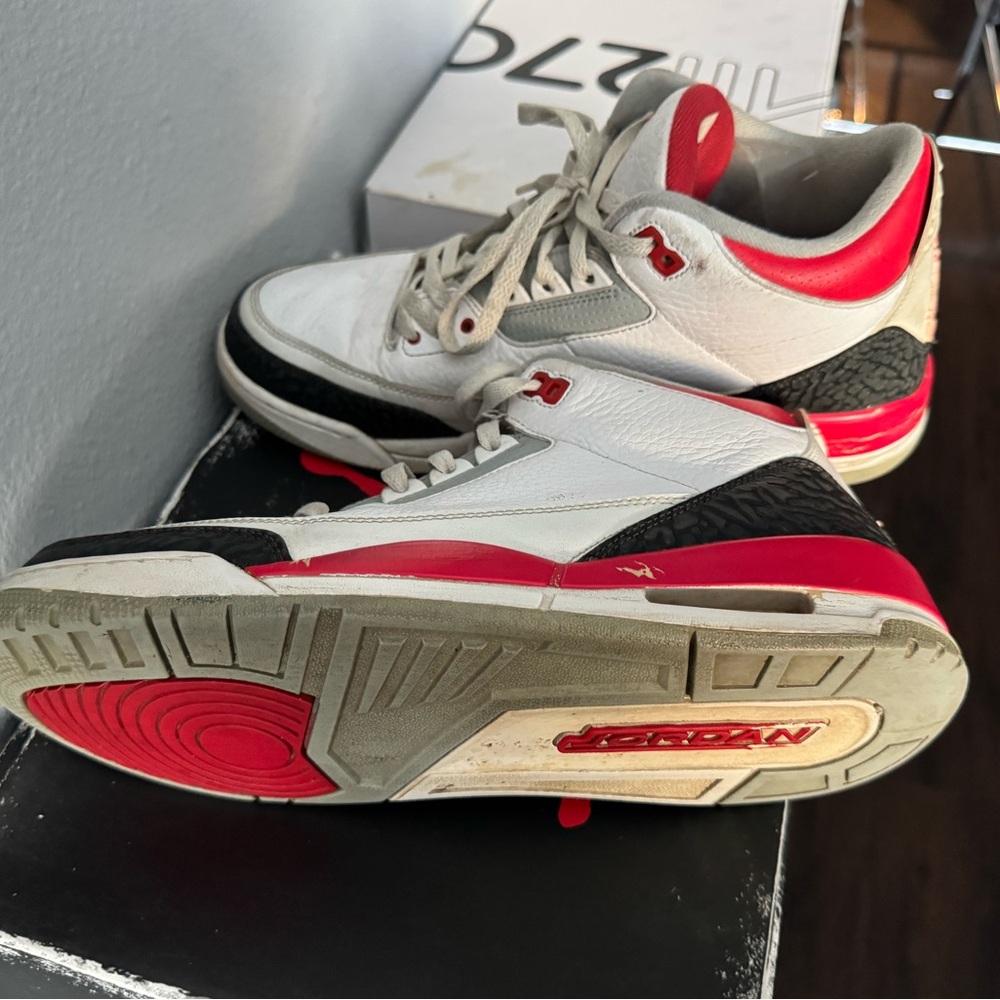 Nike Air Jordan Retro 3 White and Red Men's Shoes